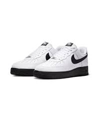 Nike Air Force 1 '07