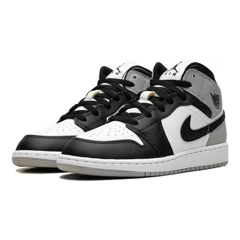 Nike Air Jordan Retro 1 Mid