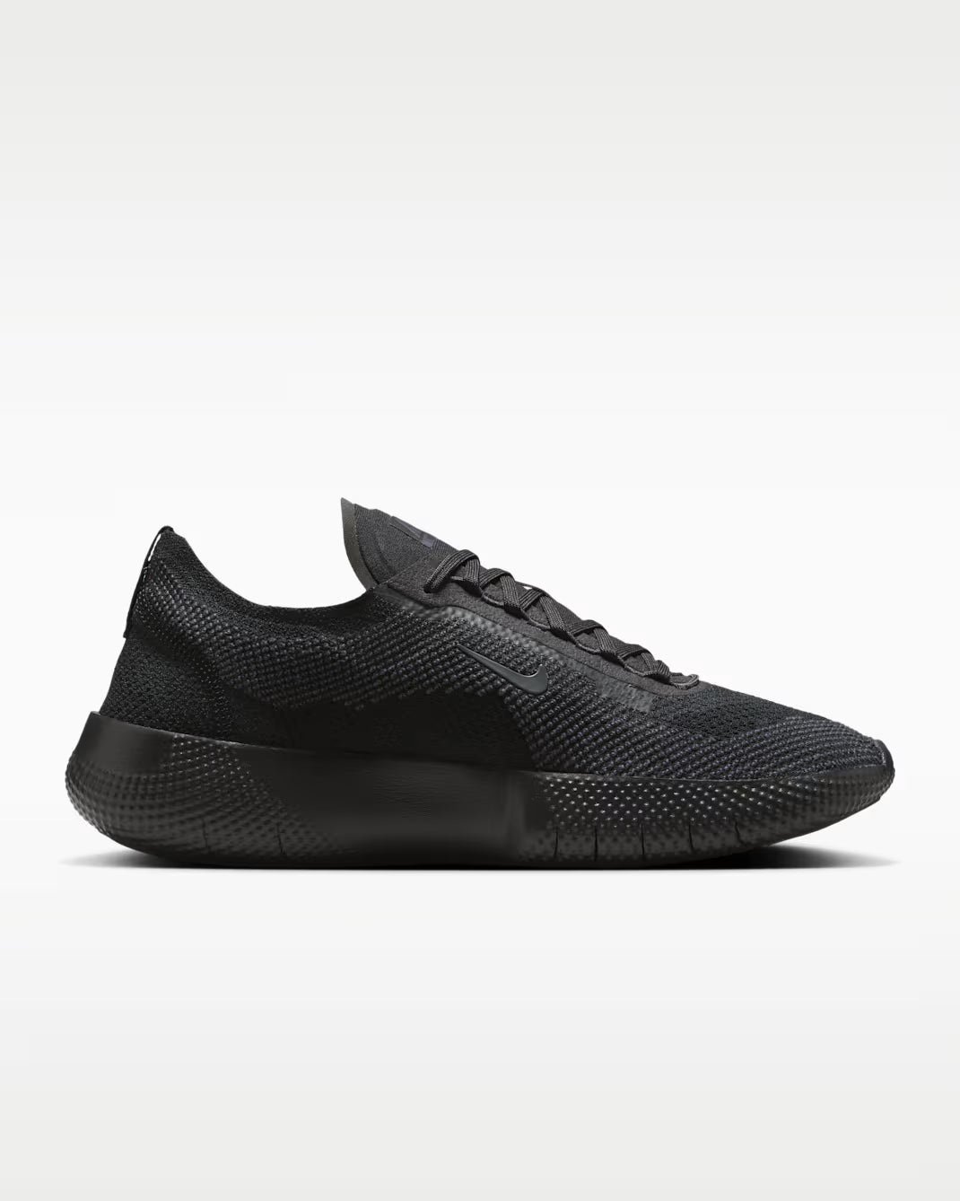 NIKE FREE 2025 001