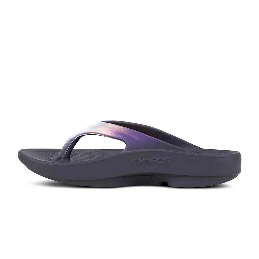 OOFOS OOlala Luxe Sandal Womens