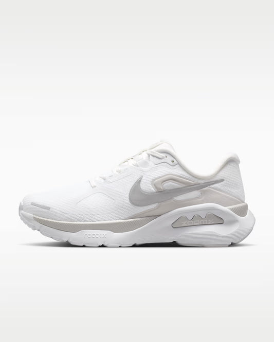 Nike Womens Structure Plus - White/Photon Dust/Metallic Silver