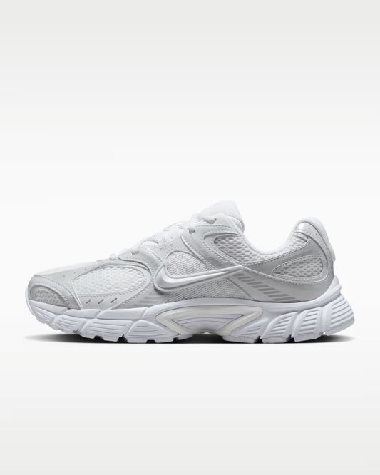 W NIKE V5 RNR (WHITE/WHITE-BLACK)