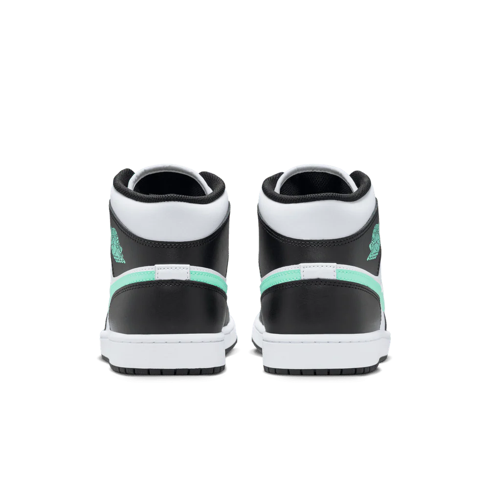 Nike Air Jordan Retro 1 Mid