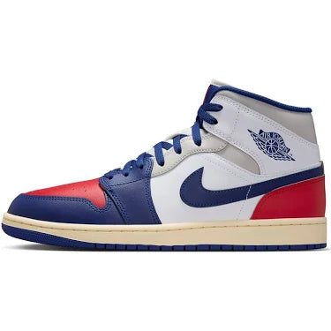 Nike Jordan 1 Mid