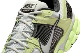 Nike Zoom Vomero 5 Barely Volt/Grey/Black Mens