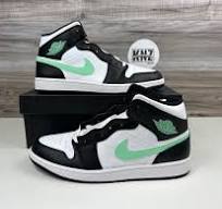 Jordan Retro 1 Mid M 103