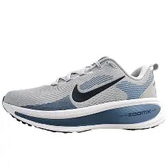 Nike Vomero 18