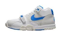 NIKE AIR TRAINER 1