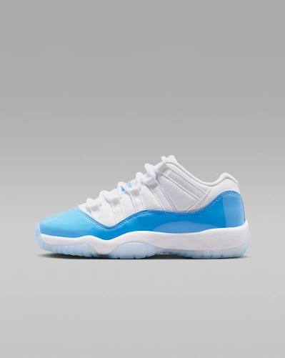 AIR JORDAN 11 RETRO LOW